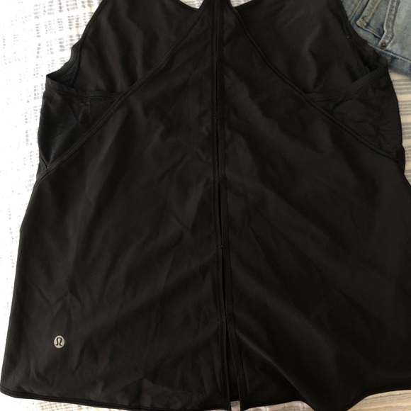 LuluLemon tank top - Picture 3 of 4